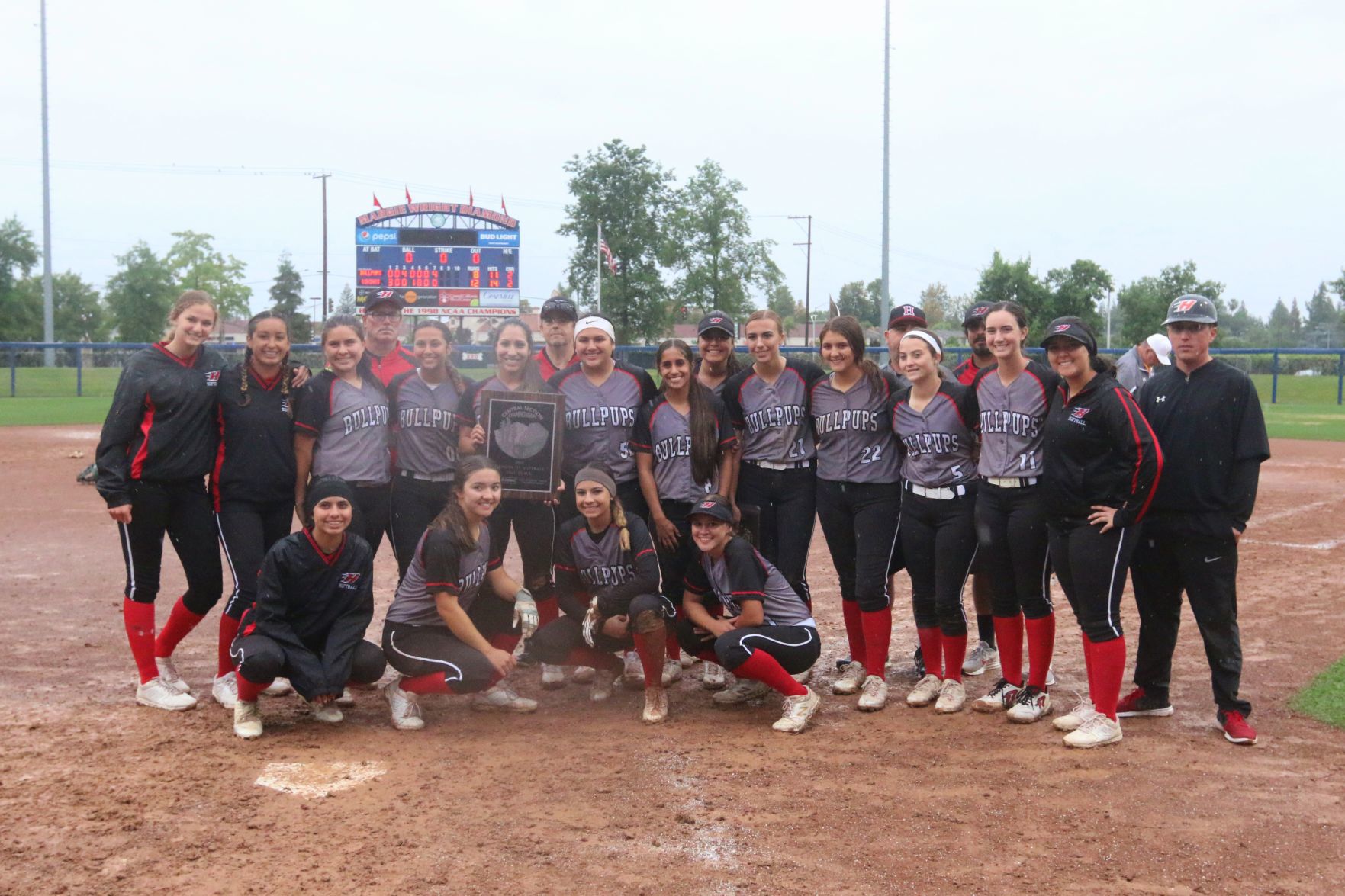 Late rally falls short, Bullpups end season as runner-up in Division II
